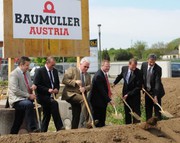 Wirtschaft + Unternehmen: Baumüller Austria: Spatenstich für neues Gebäude Wirtschaft + Unternehmen: Baumüller Austria: Spatenstich für neues Gebäude